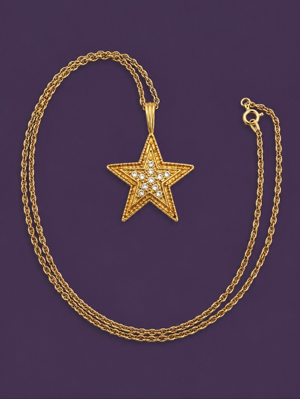 Vintage 1970s Rhinestone Star Pendant Goldtone Twisted Chain Necklace